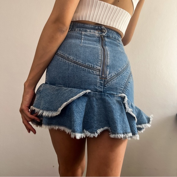 AJE Denim Mini Skirt • Classic Wash • Second Hand • Size 4AU RRP $295 - Picture 2 of 16